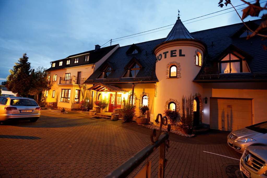 Landhotel Villa Moritz Garni Oberahr Exterior foto