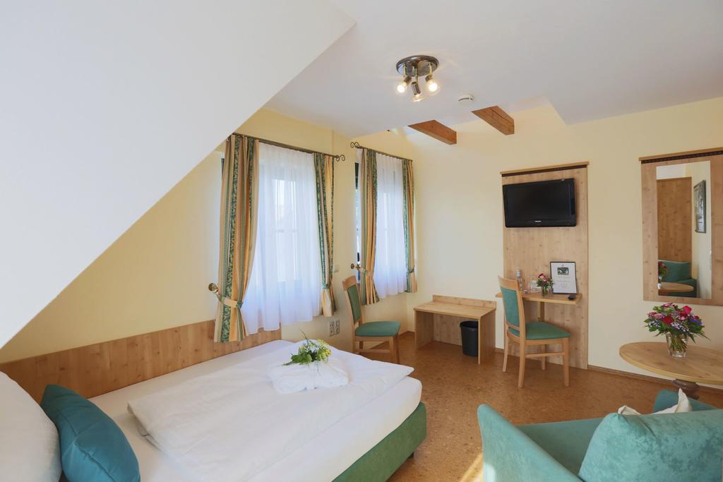 Landhotel Villa Moritz Garni Oberahr Exterior foto