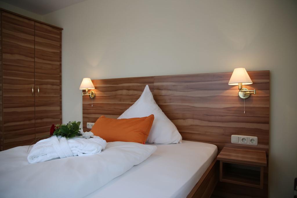 Landhotel Villa Moritz Garni Oberahr Exterior foto