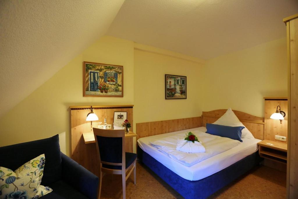 Landhotel Villa Moritz Garni Oberahr Habitación foto