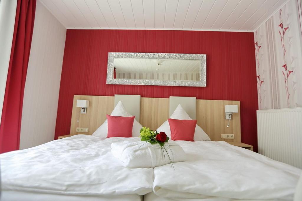 Landhotel Villa Moritz Garni Oberahr Habitación foto
