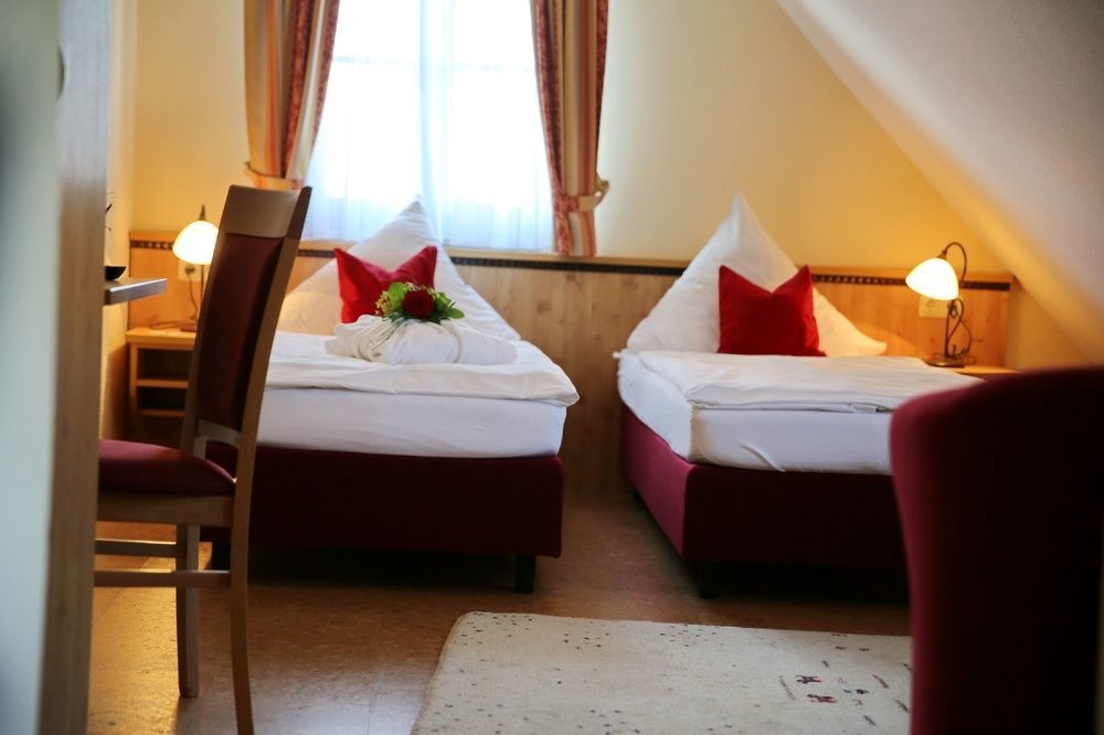 Landhotel Villa Moritz Garni Oberahr Exterior foto
