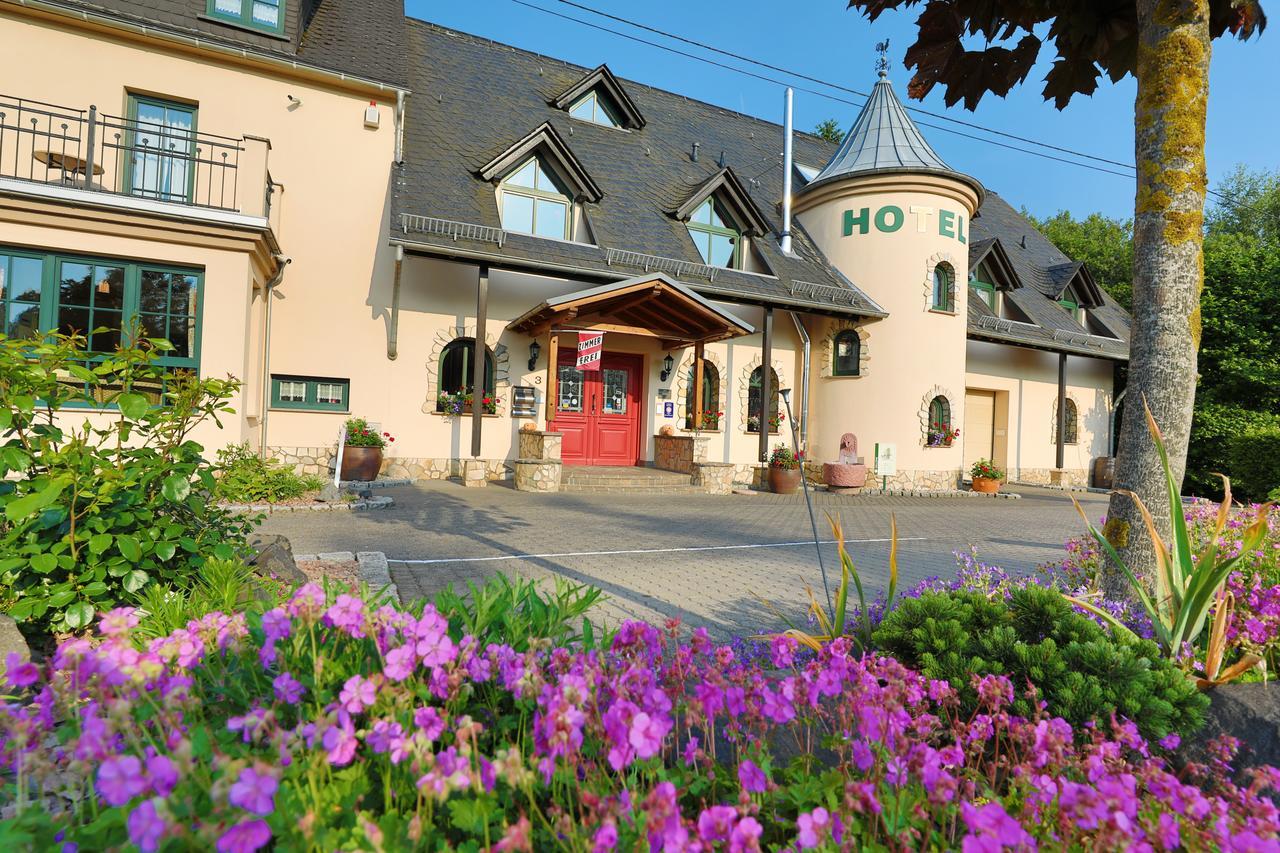 Landhotel Villa Moritz Garni Oberahr Exterior foto